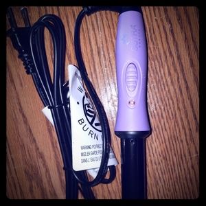 Mini curling wand